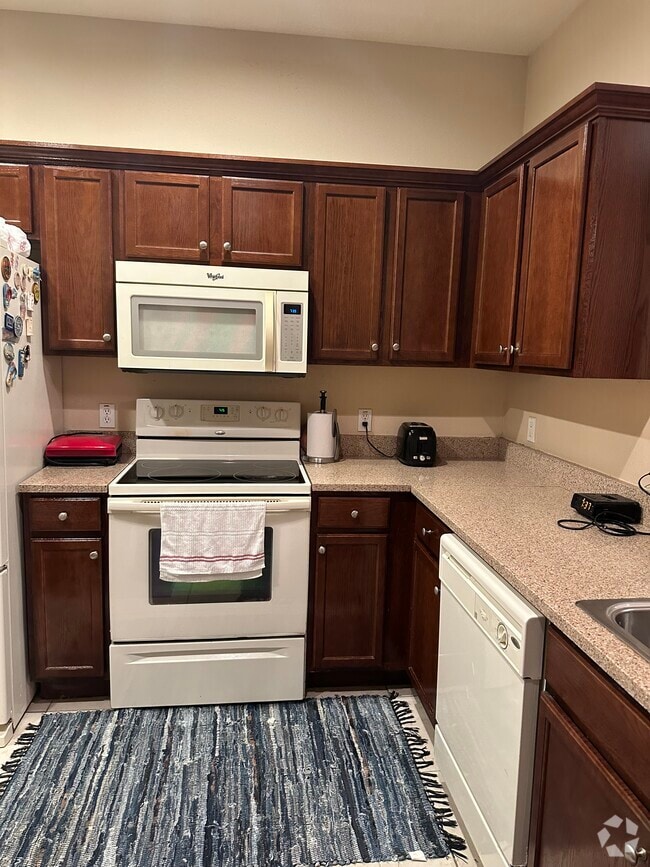 Ayers Heights Apartments under 3,000 Tampa, FL 2 Rentals