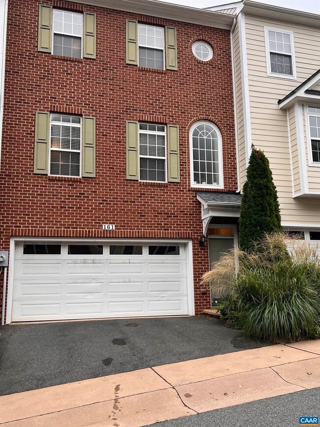 Building Photo - 161 Brookwood Dr