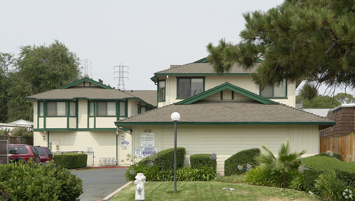 Foto principal - Lone Tree Apartments