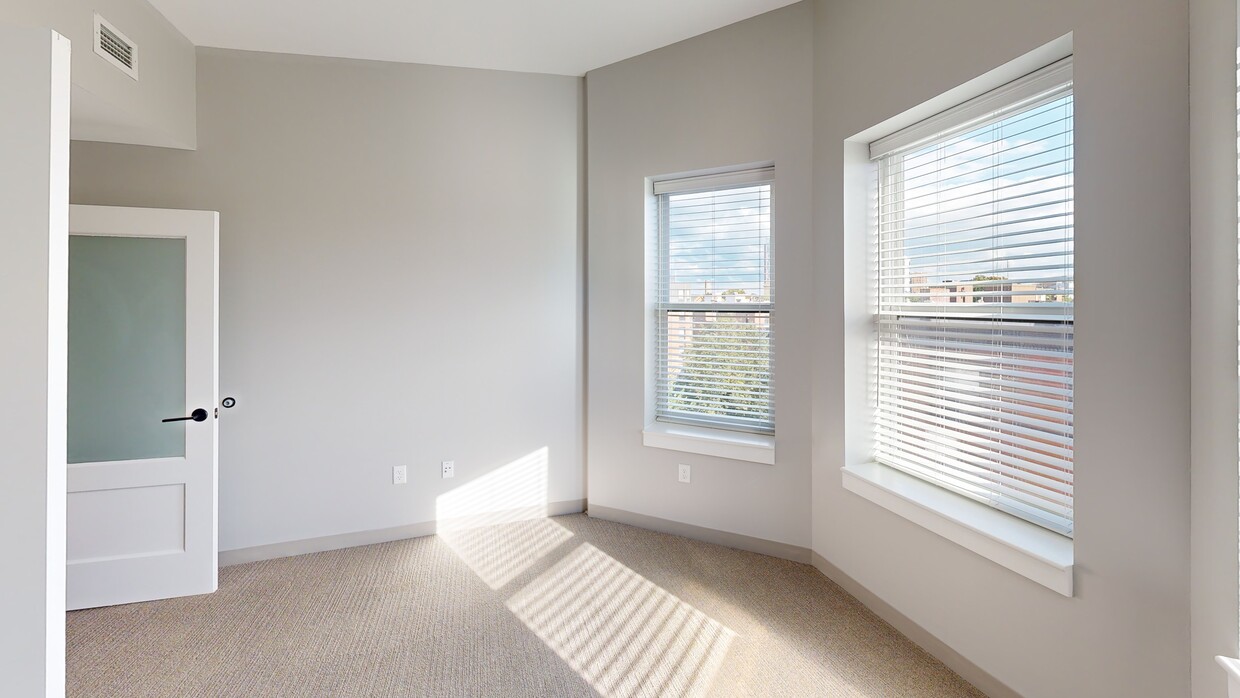 Photo - 100 Hemenway Apartments