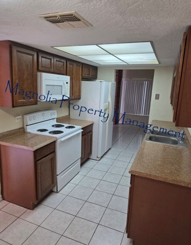 Building Photo - Rosemont Green/Orlando