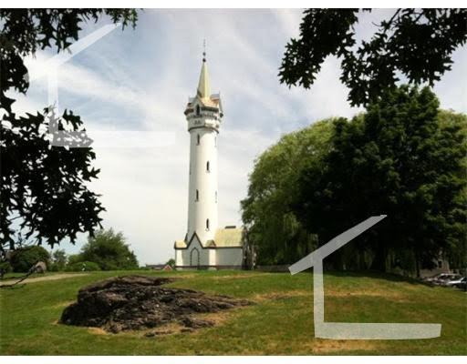 Building Photo - 49 Beech Glen St