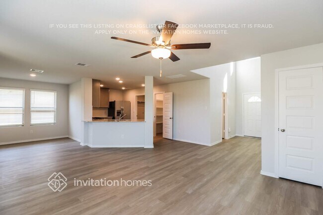 Building Photo - 10927 Heliosphere Wy