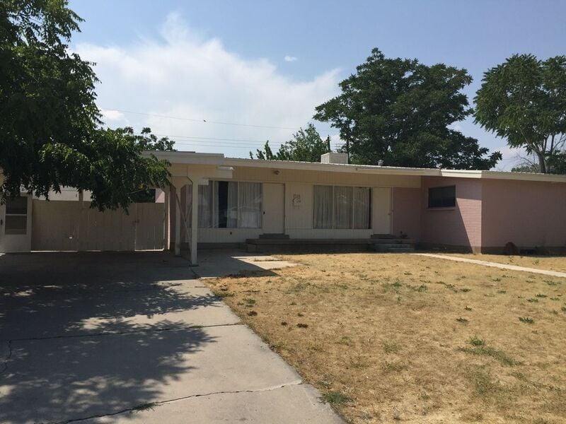 Primary Photo - 58 S 470 E St
