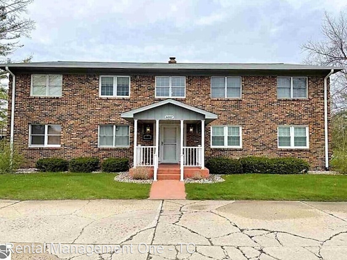 2 br, 1 bath House 6007 Golfcrest Dr APT2 House for Rent in