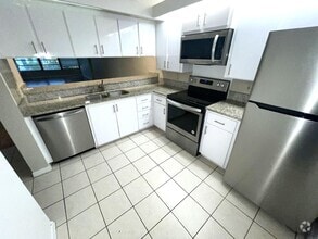 Building Photo - 3516 Whitehall Dr