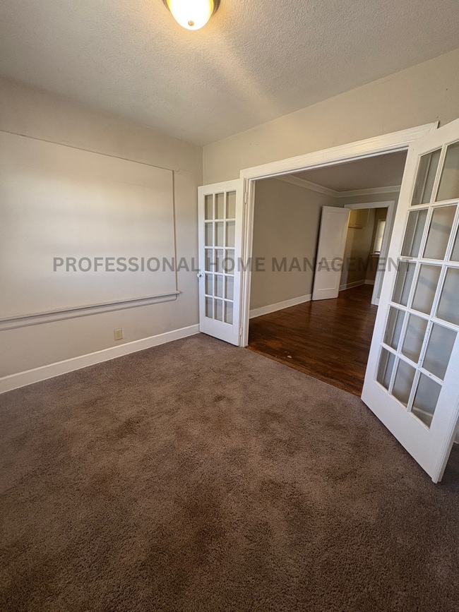 Building Photo - 1 Bedroom Apartment Coming Available Soon!