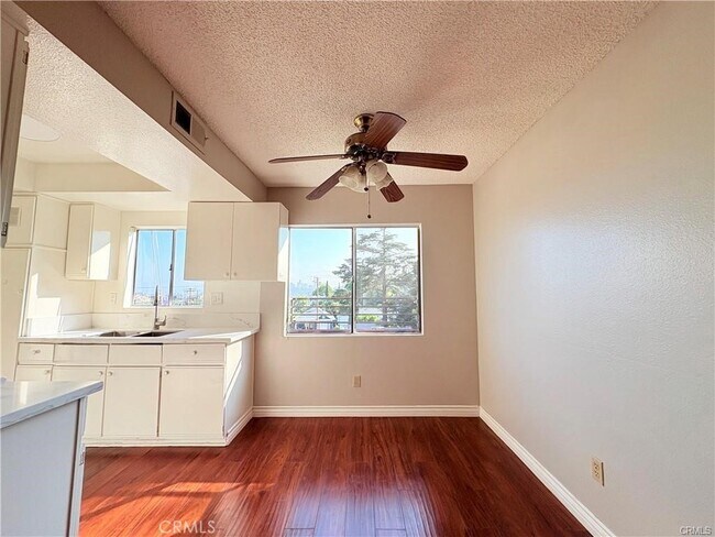 Foto del edificio - 316 W Ave 38