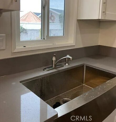 Foto del edificio - 229 Turner Ave