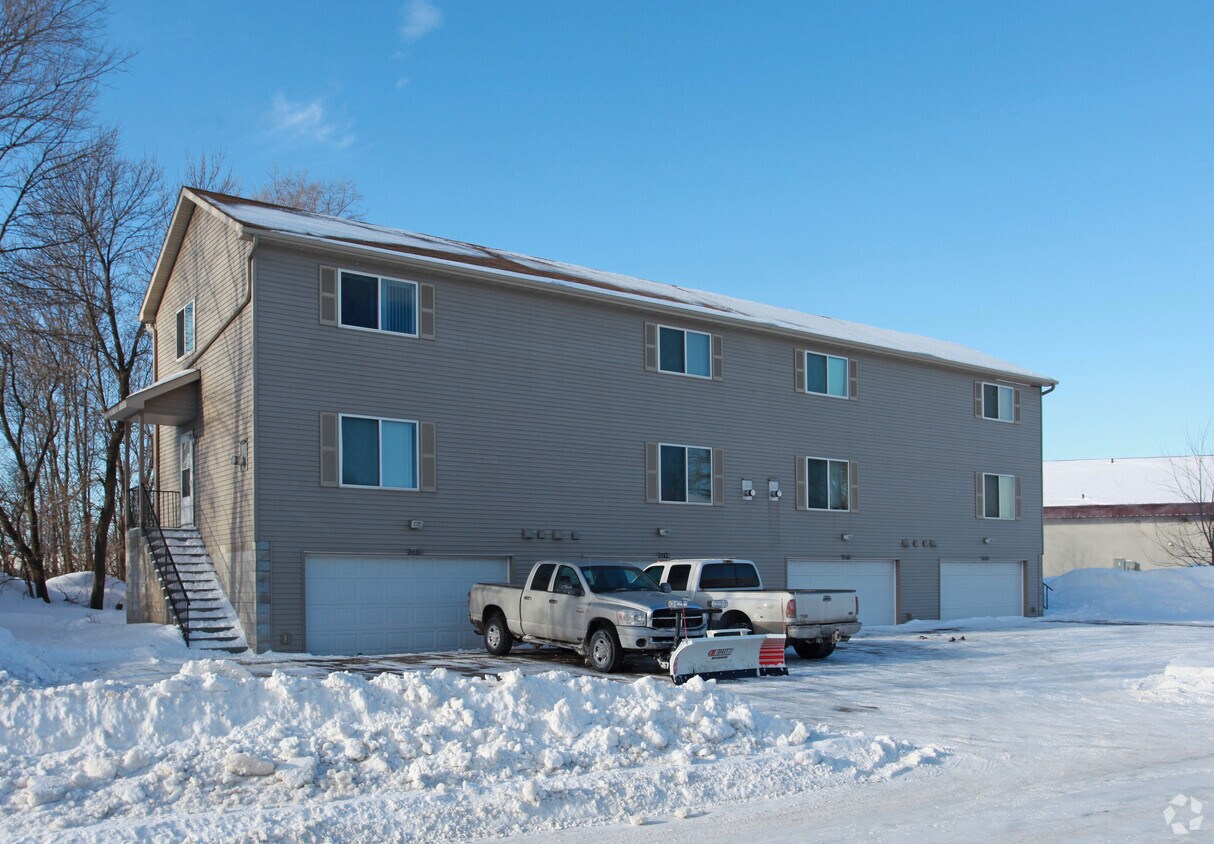 Primary Photo - 5293 Manchester Dr