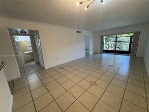 Building Photo - 10315 NW 9th St Cir