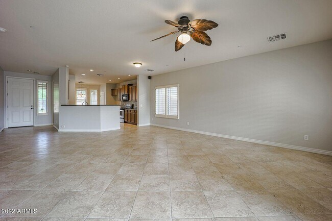 Foto del edificio - 155 S 107th Dr