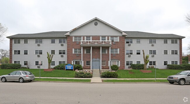 Building Photo - Northshore Estates