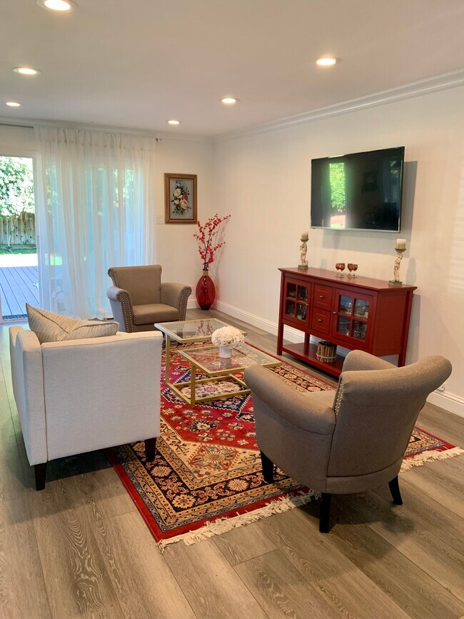 Foto del edificio - 3627 Sugarberry Ln