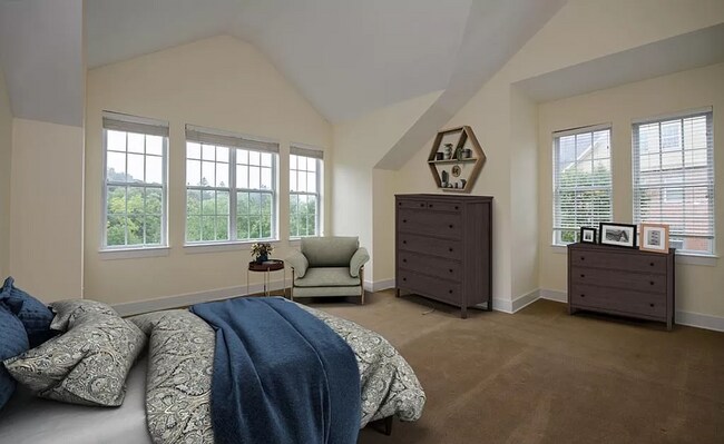 Building Photo - Gracious Executive End Unit Townhome — 2,5...