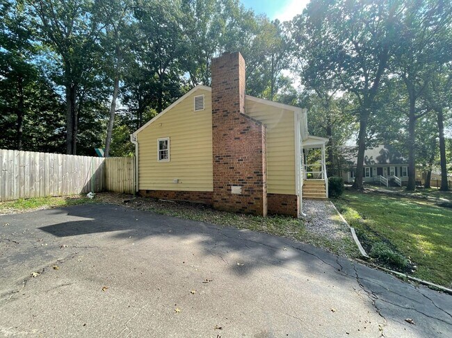 Foto del edificio - 115 Big Meadows Terrace