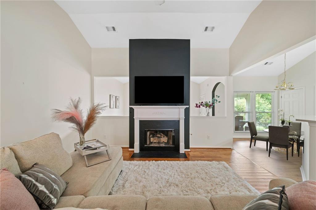 Foto principal - 1595 Hill Crossing Ct