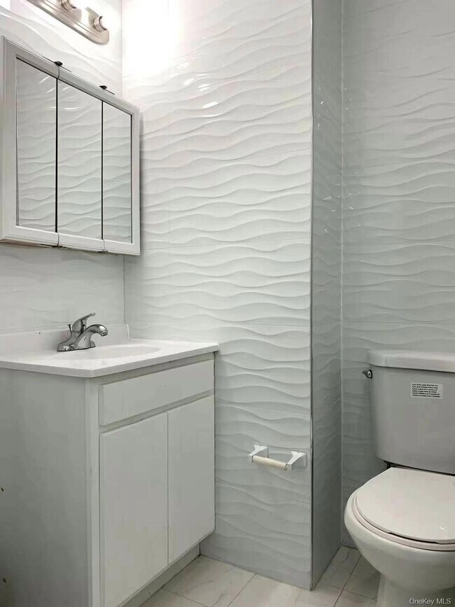 Foto del edificio - 93-34 43rd Ave