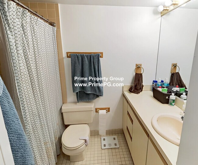 Building Photo - 20 Webster St