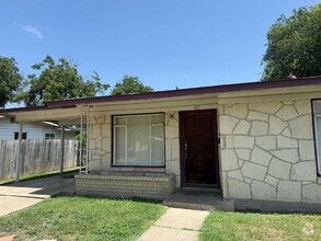 Building Photo - 419 Rosemont Dr