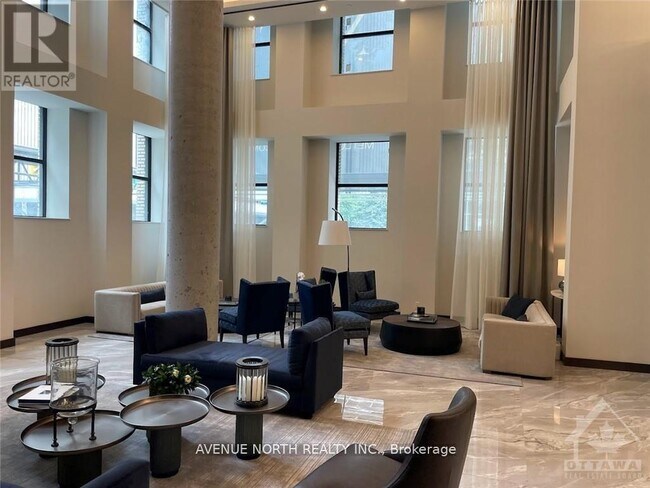 Building Photo - 180 Metcalfe St