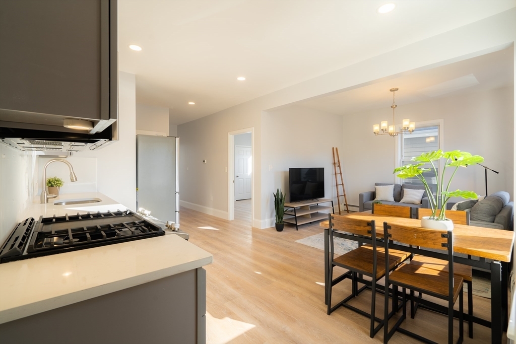 Foto principal - 325 Hurley St