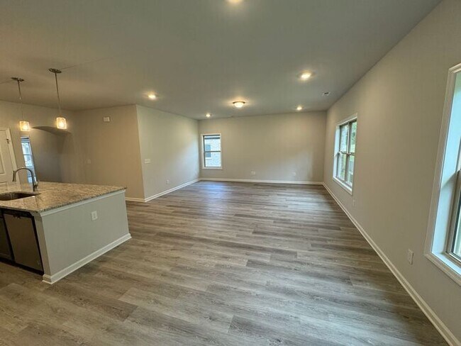 Foto del edificio - New construction home with move in special!