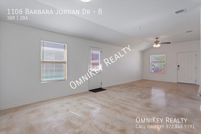 Building Photo - 1106 Barbara Jordan St