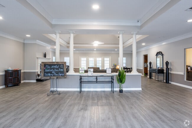 Clubroom - Brittany Place Lagrange