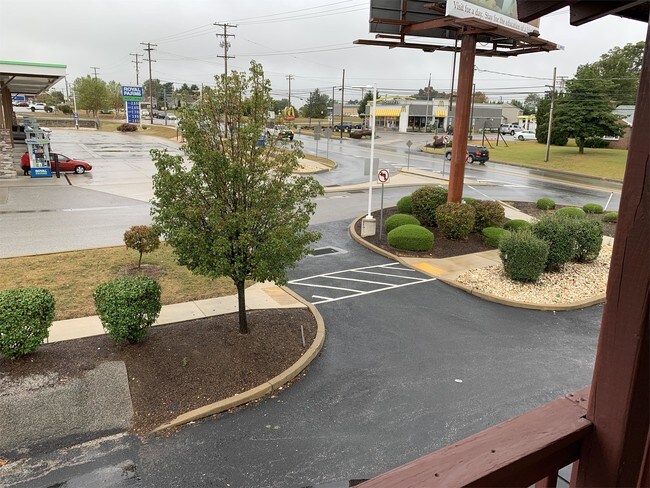 Foto del edificio - 3100 Carlisle Rd