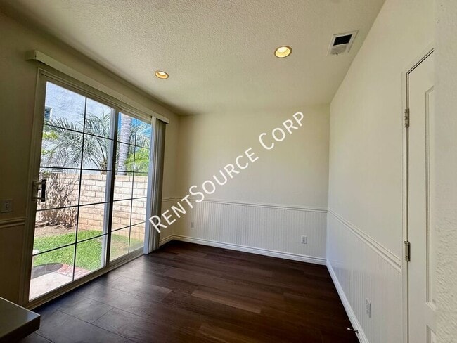 Building Photo - 28132 Castillo Ln