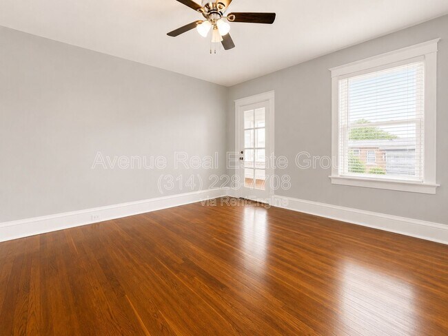 Foto del edificio - 753 Leland Ave
