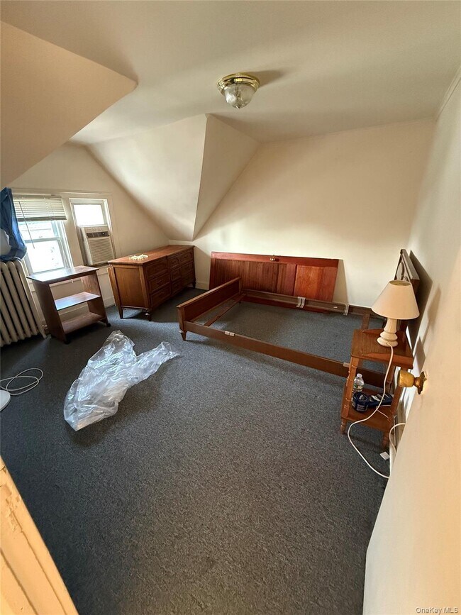 Foto del edificio - 100 Cottage Ave