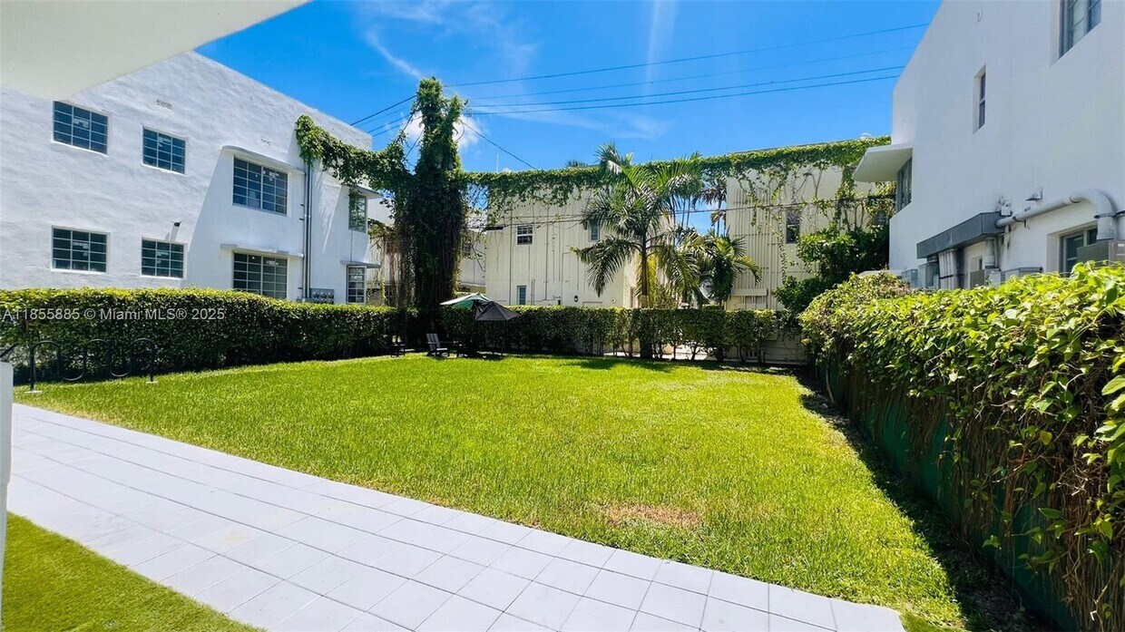 Foto principal - 1523 Euclid Ave