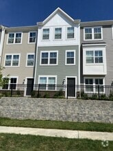 Building Photo - 1344 Cedar Vly Rd
