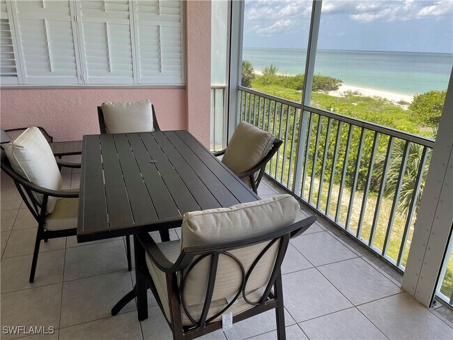 Foto del edificio - 255 Barefoot Beach Blvd