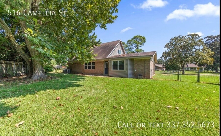 Primary Photo - 516 Camellia Dr