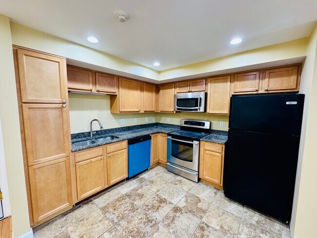 Foto del edificio - 163 Atwells Ave