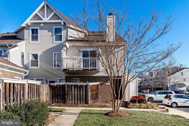 Foto del edificio - 4418 Pembrook Village Dr