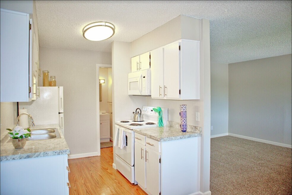 Bear Valley Village Apartments