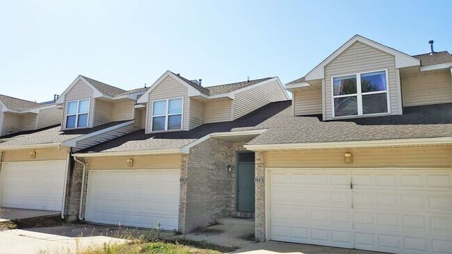 Building Photo - 1041 Scott Park Dr