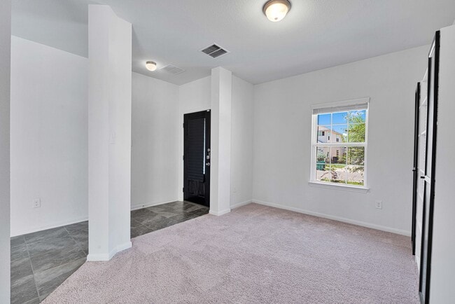 Building Photo - 9311 Avondale Pk