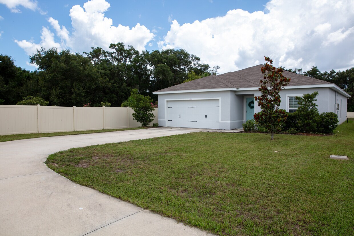 Foto principal - 404 Button Sage Ln