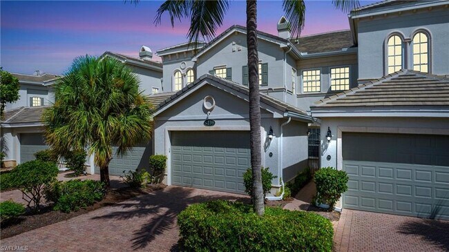 Building Photo - 9239 Tesoro Ln