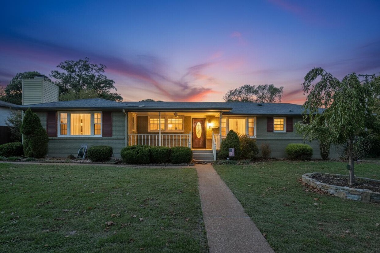 Photo - 1931 Valley Park Dr (Nashville, TN)