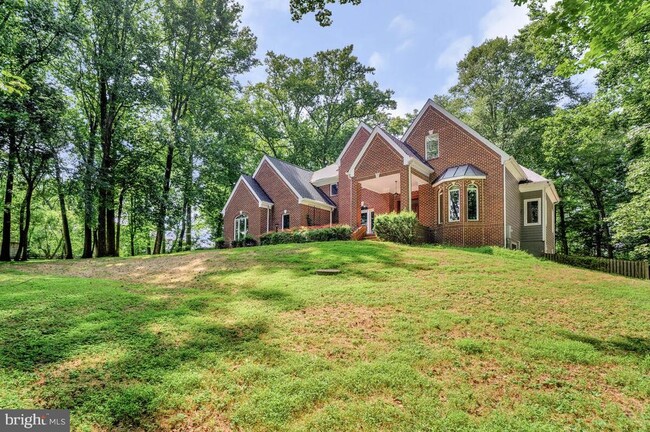 Building Photo - 502 Seneca Knoll Ct