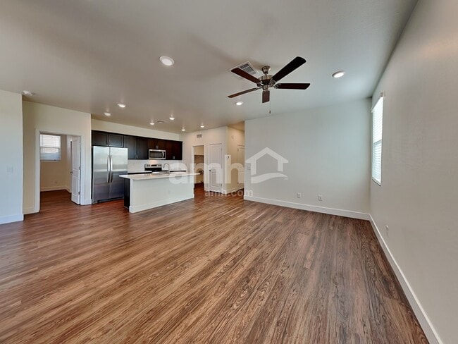 Foto del edificio - 23126 E Camacho Rd