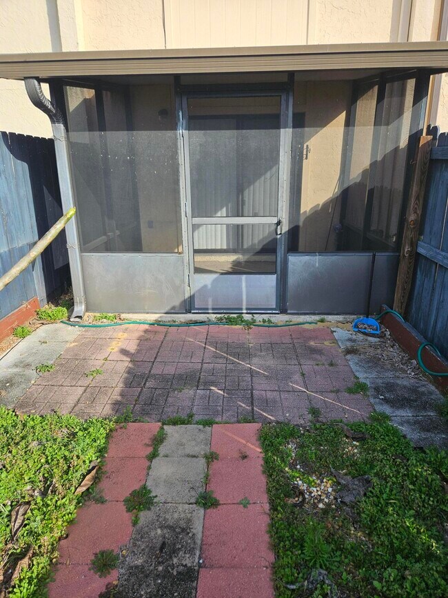 Building Photo - 4885 Sisson Rd