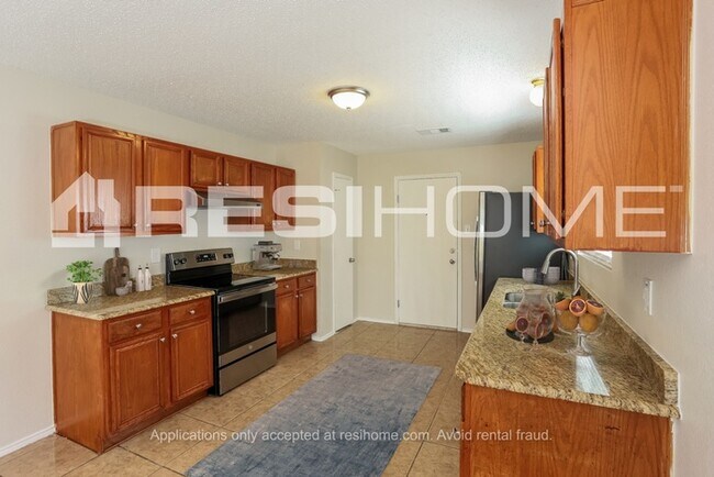 Building Photo - 7304 Buford Dr