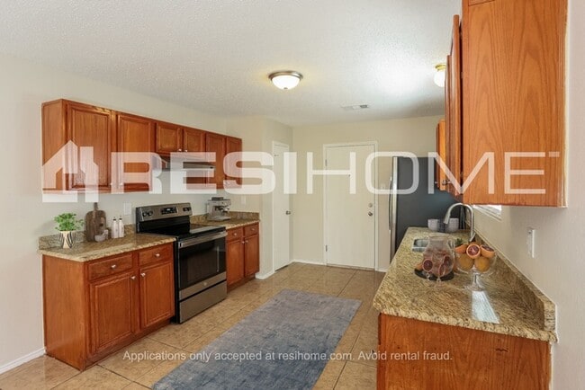 Photo - 7304 Buford Dr House